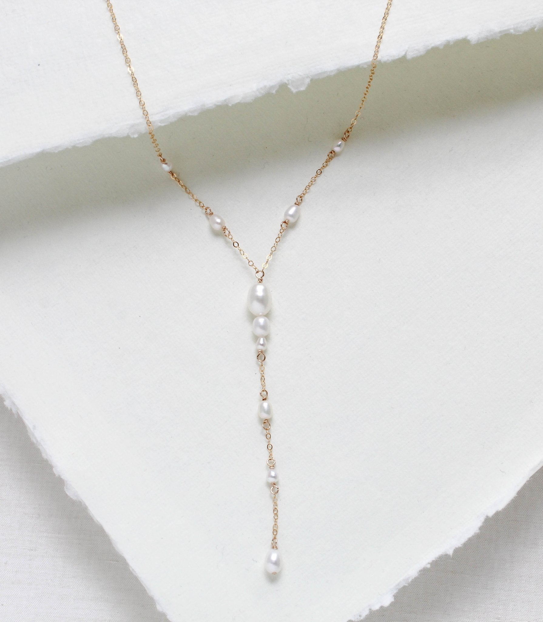 Pearl lariat necklace with Gold filled chain - AMIRA