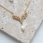 Gold pendant necklace with pearl drop - BLAIRE - Treasures by Agnes