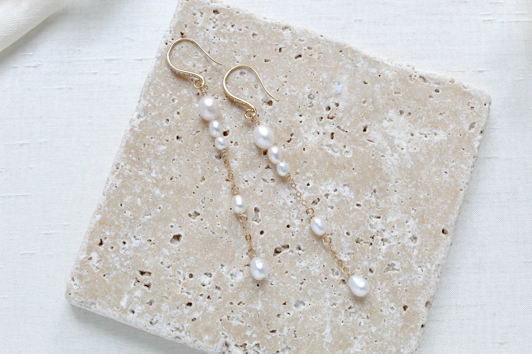 Long gold filled pearl bridal earrings - AMIRA - Treasures by Agnes