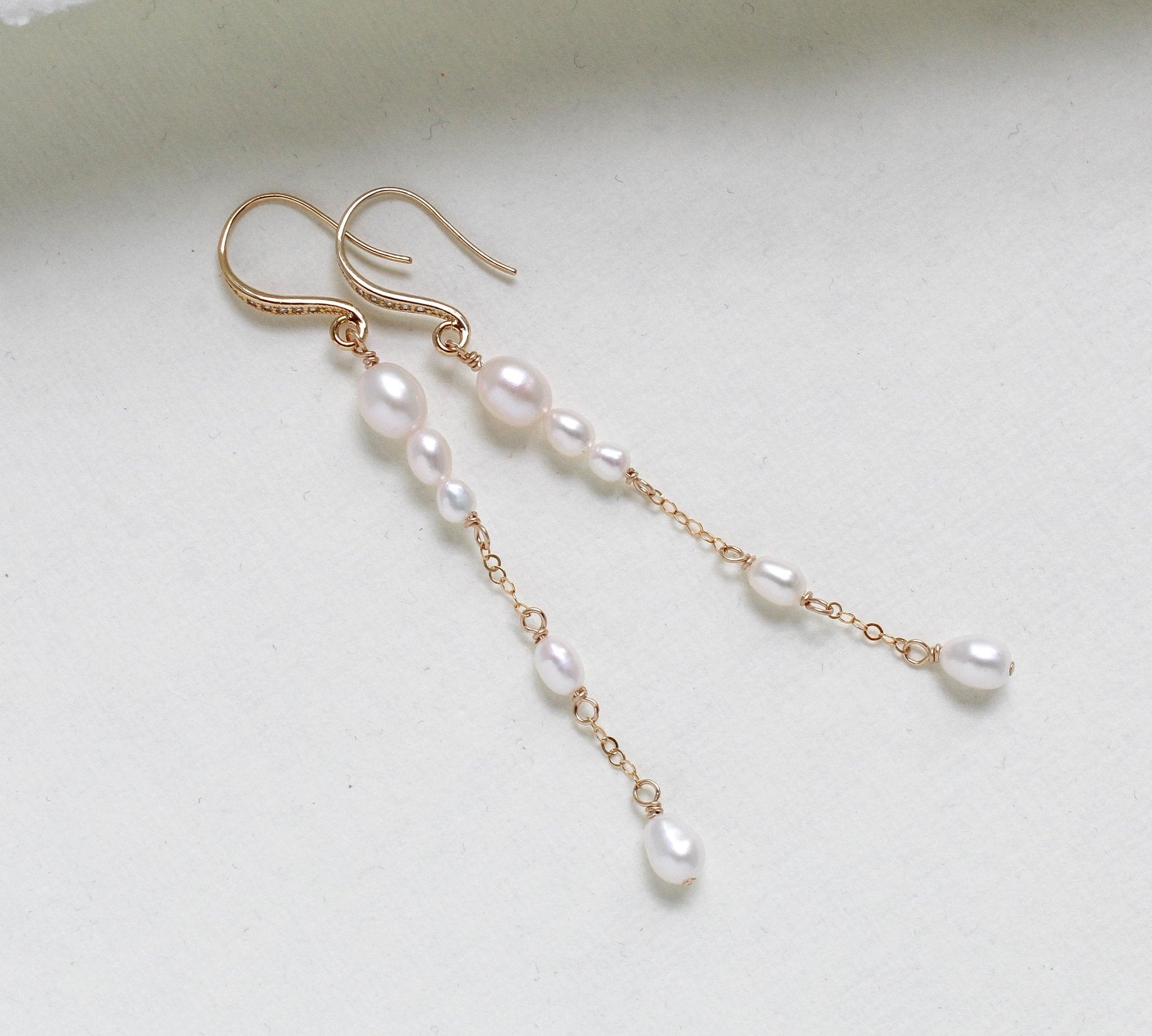 Long gold filled pearl bridal earrings - AMIRA - Treasures by Agnes